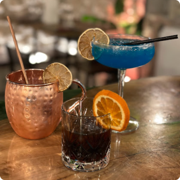 Le Bar - L'Atrium - Restaurant Cannes - Sortir à Cannes