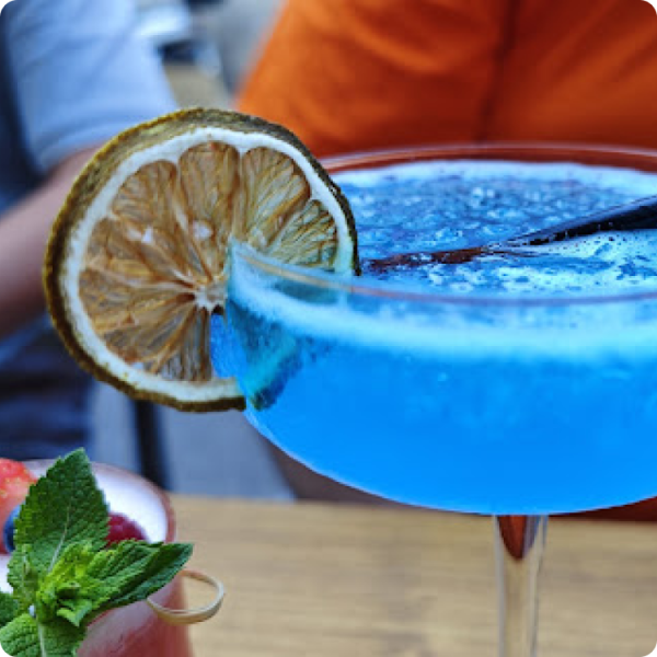 Le Bar - L'Atrium - Restaurant Cannes - Sortir à Cannes